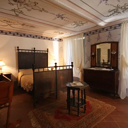 Relais San Desiderio Отель типа 