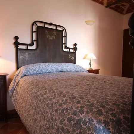 Relais San Desiderio 3* Calliano (Piedmont)
